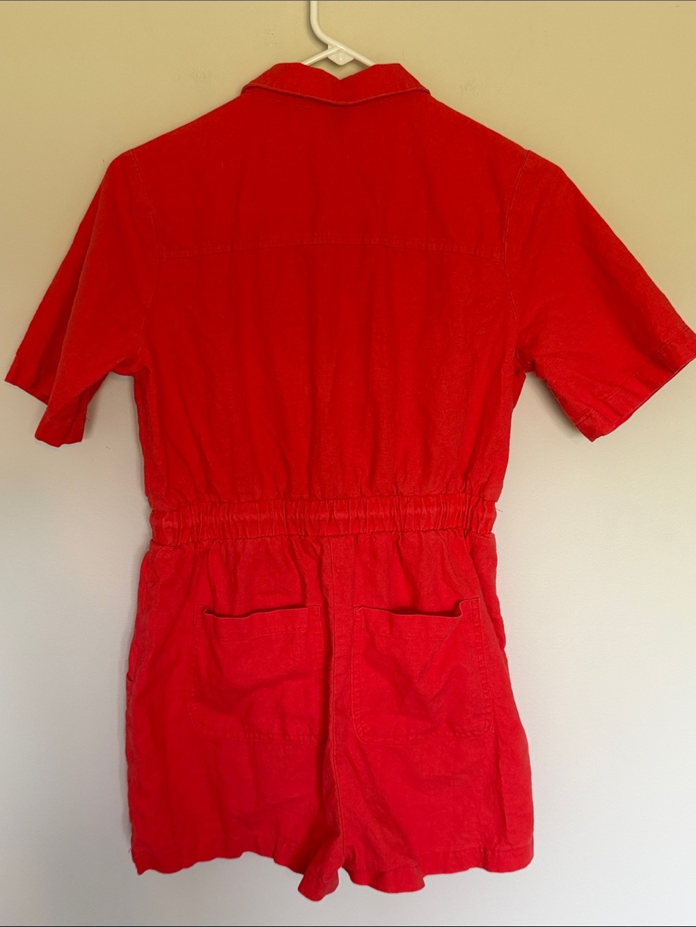 Women’s XS Coral Romper - Picture 2 of 2
